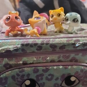 Littlest Pet Shop Mini Figures - Orange, Yellow, Teal, Coral